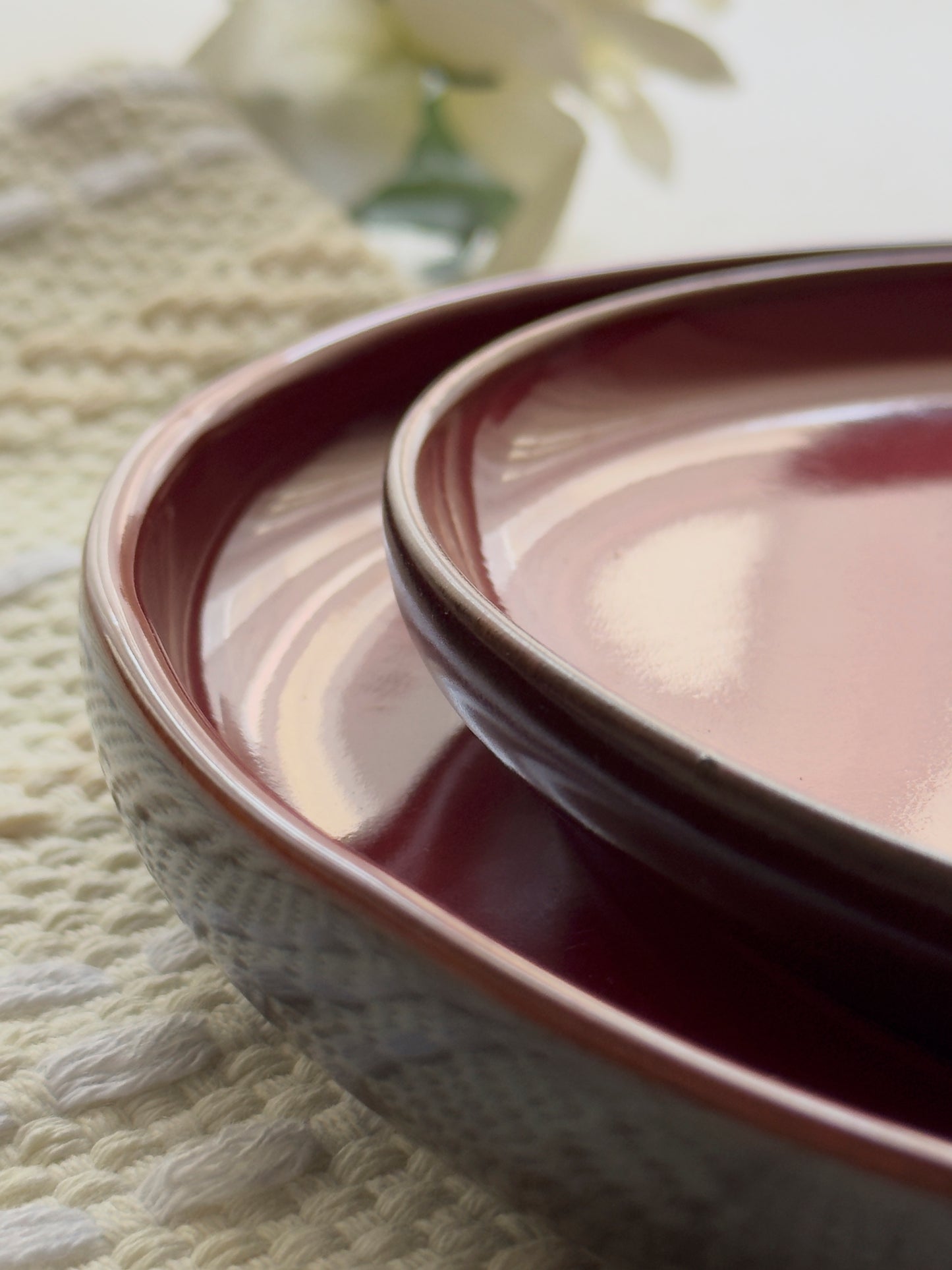 Crimson Ember Luxe Dinner Plate