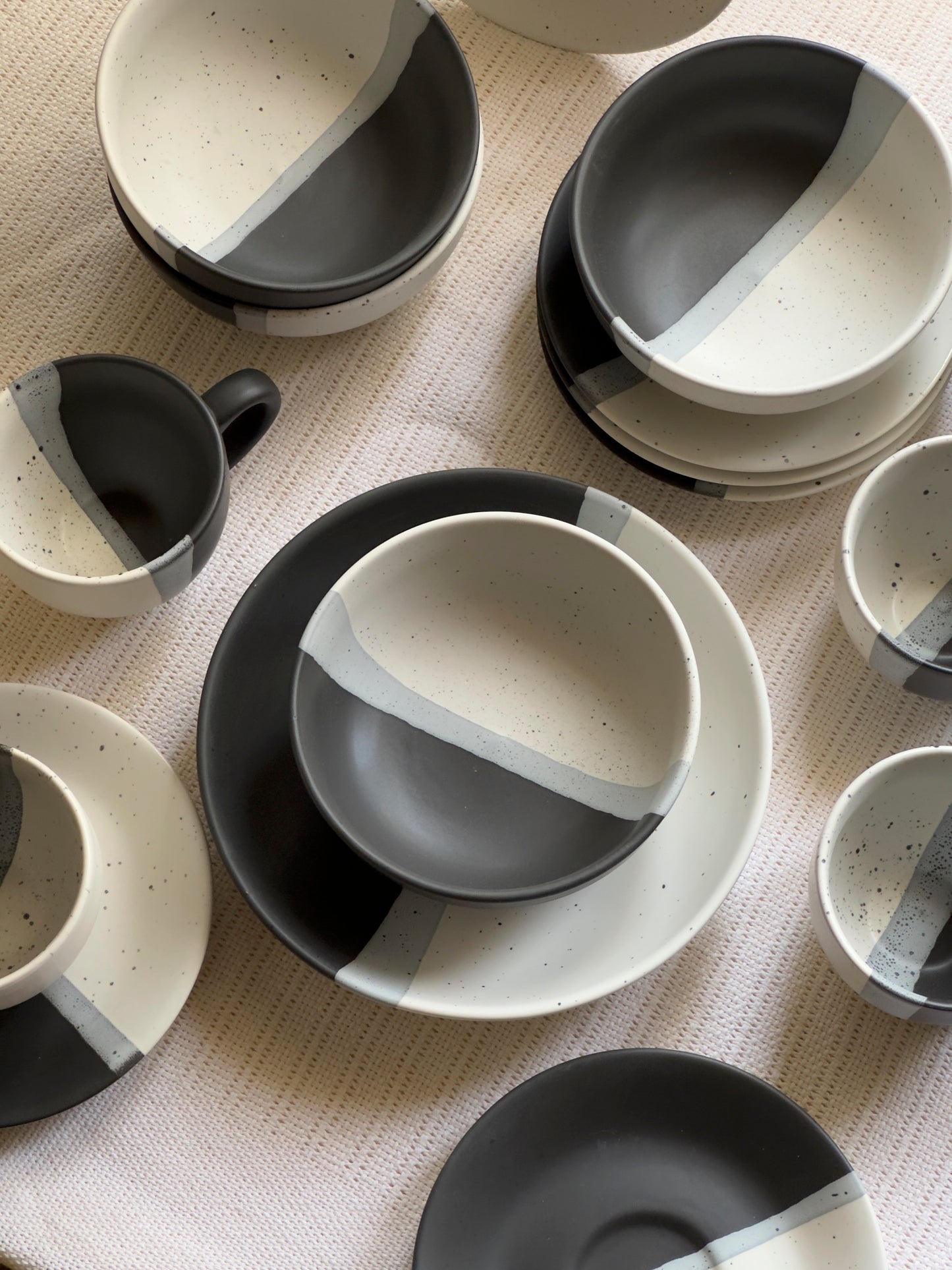 Monaco Noir Bowl