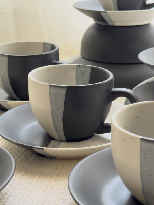 Monaco Noir Breakfast Set 16 pcs