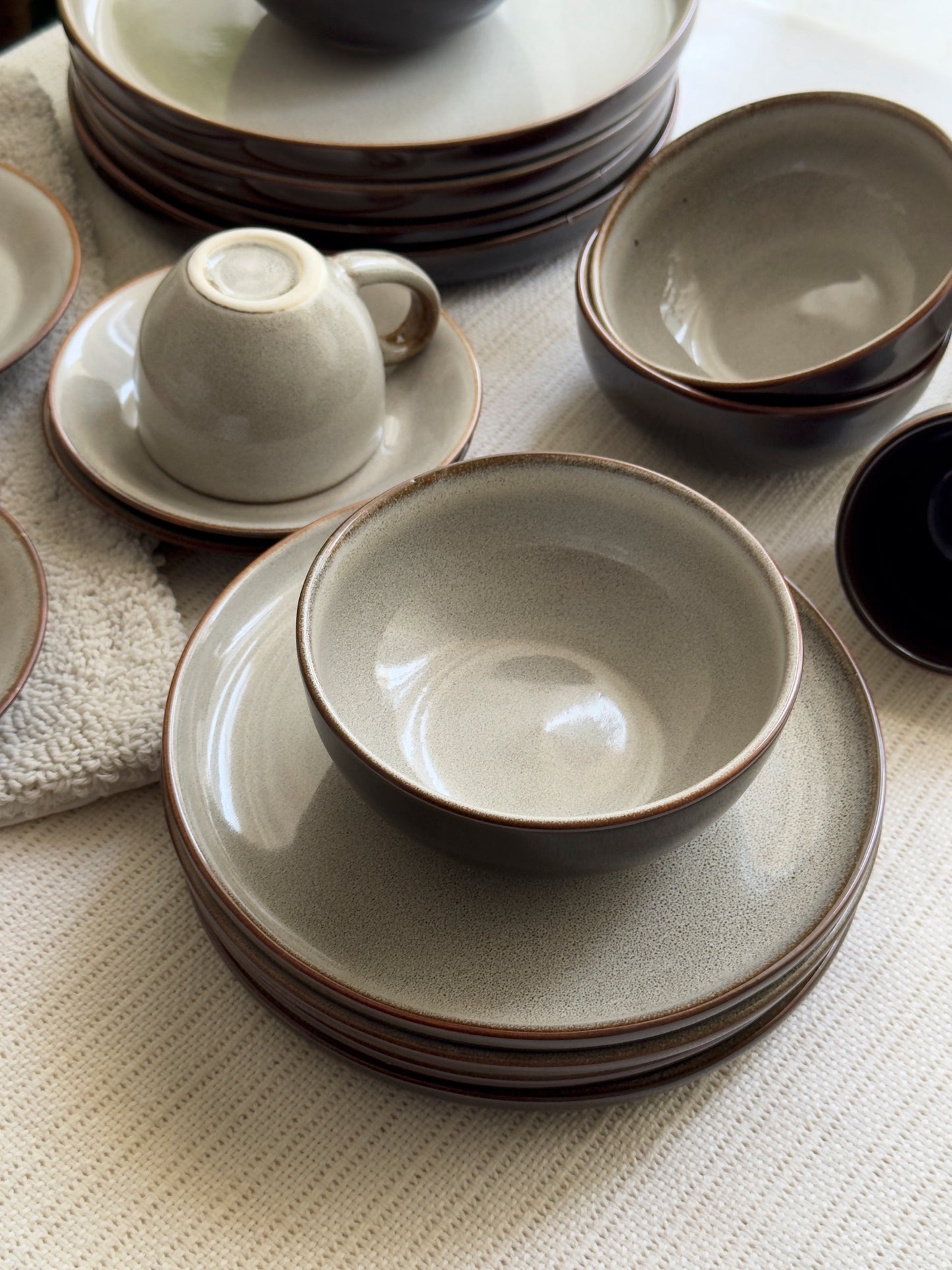 Siena Stone Luxe Breakfast Set 16 Pcs