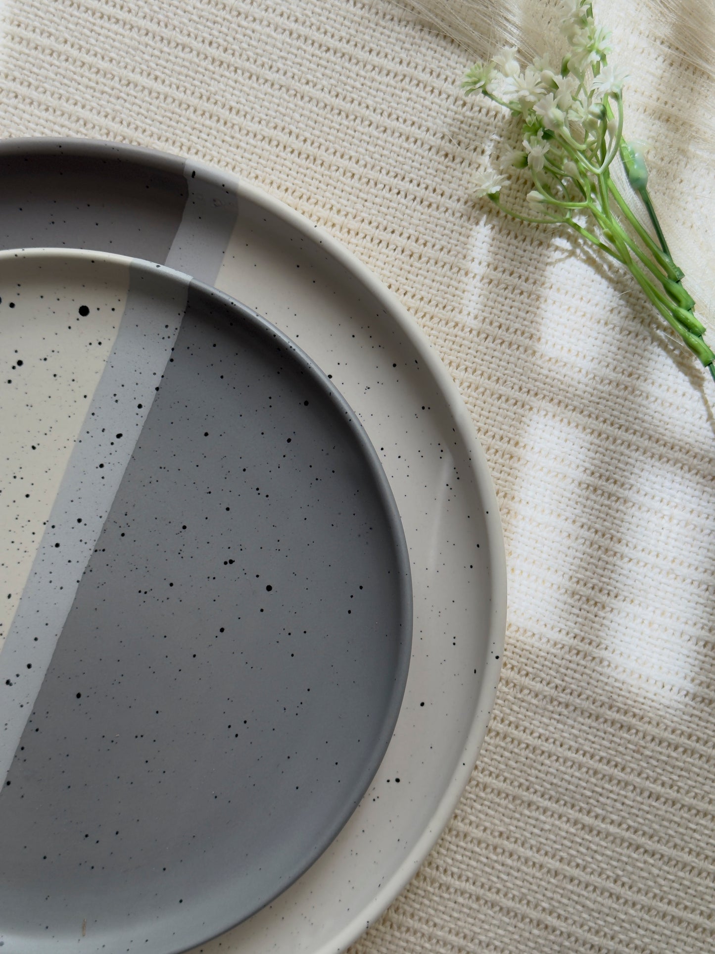 Ashen Pearl Dinner Plate