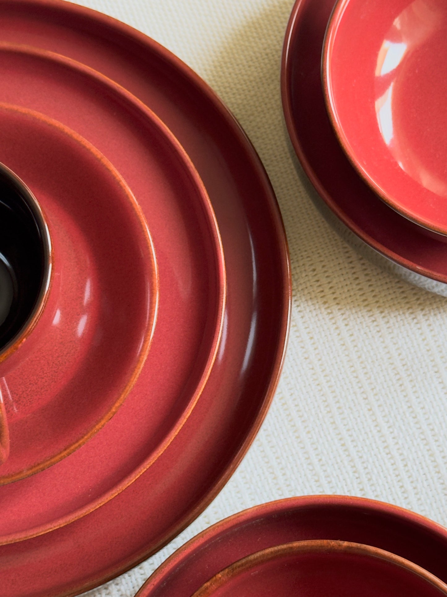 Crimson Ember Luxe Dinner Set 36 Pcs