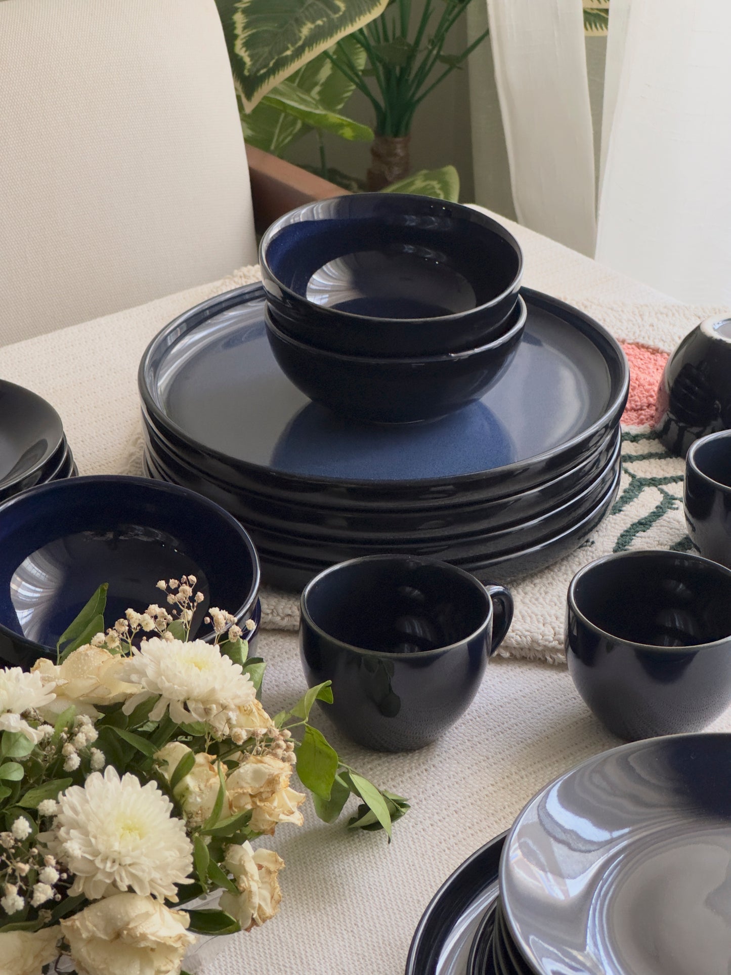 Sapphire Coast Luxe Dinner Set 36 Pcs