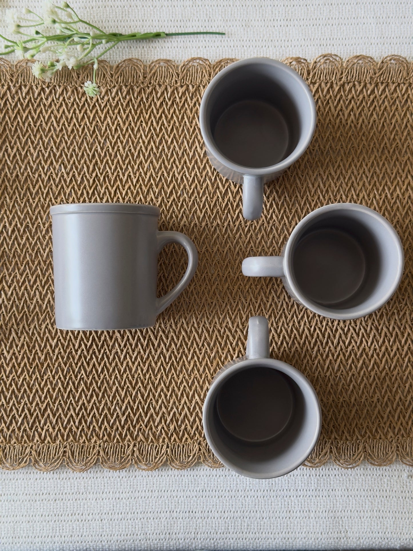 Wide Base Mug Grey