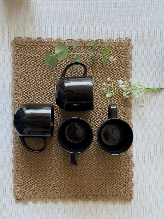 Rounded Base Mug Black